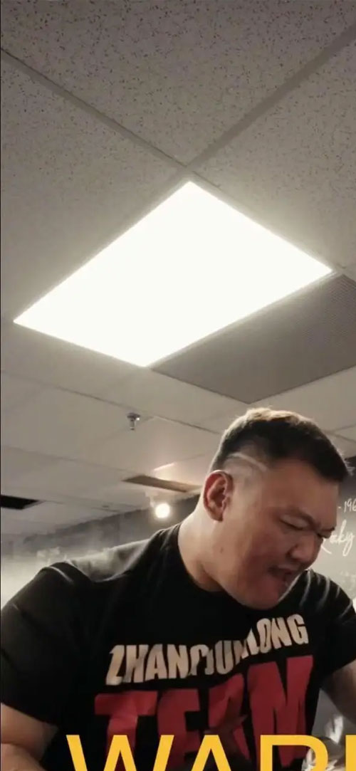 张君龙